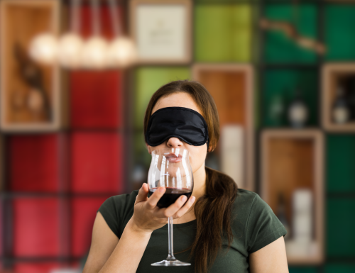 DEGUSTAZIONE BENDATA