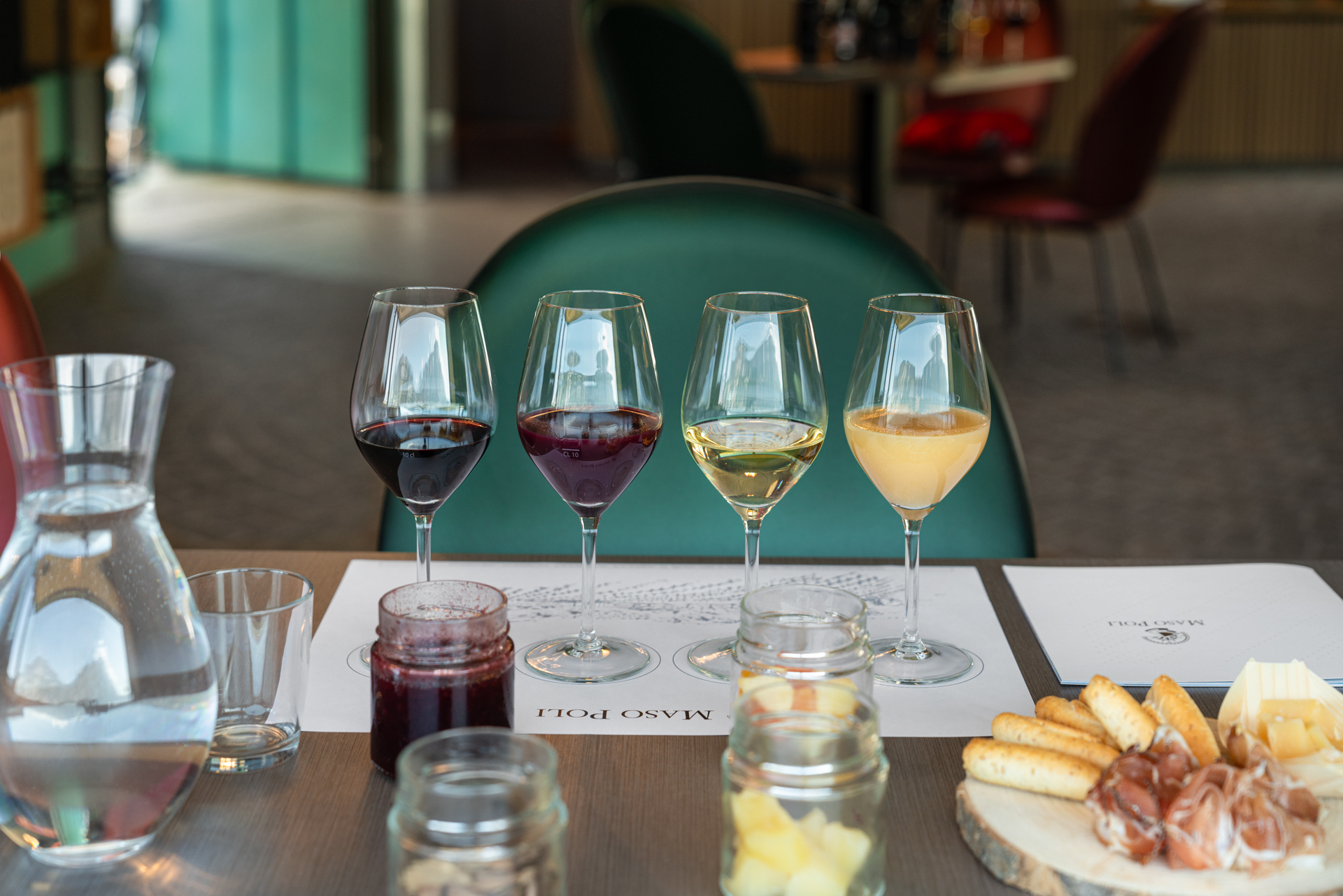 DEGUSTAZIONE SUCCHI E VINI
